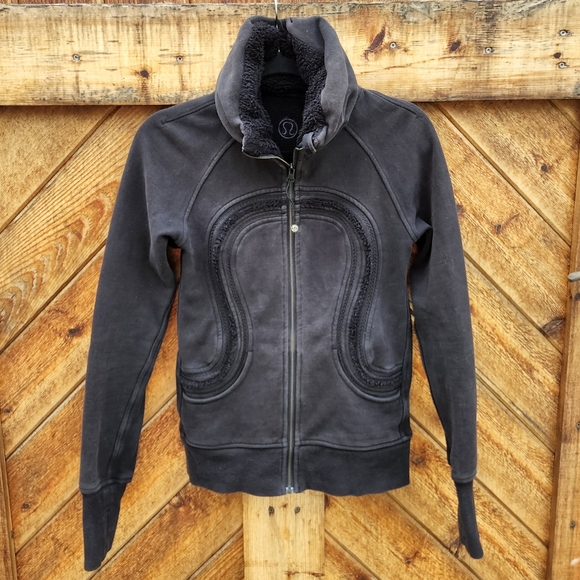 lululemon athletica Tops - Lululemon Athletica Cuddle Up Fleece Jacket